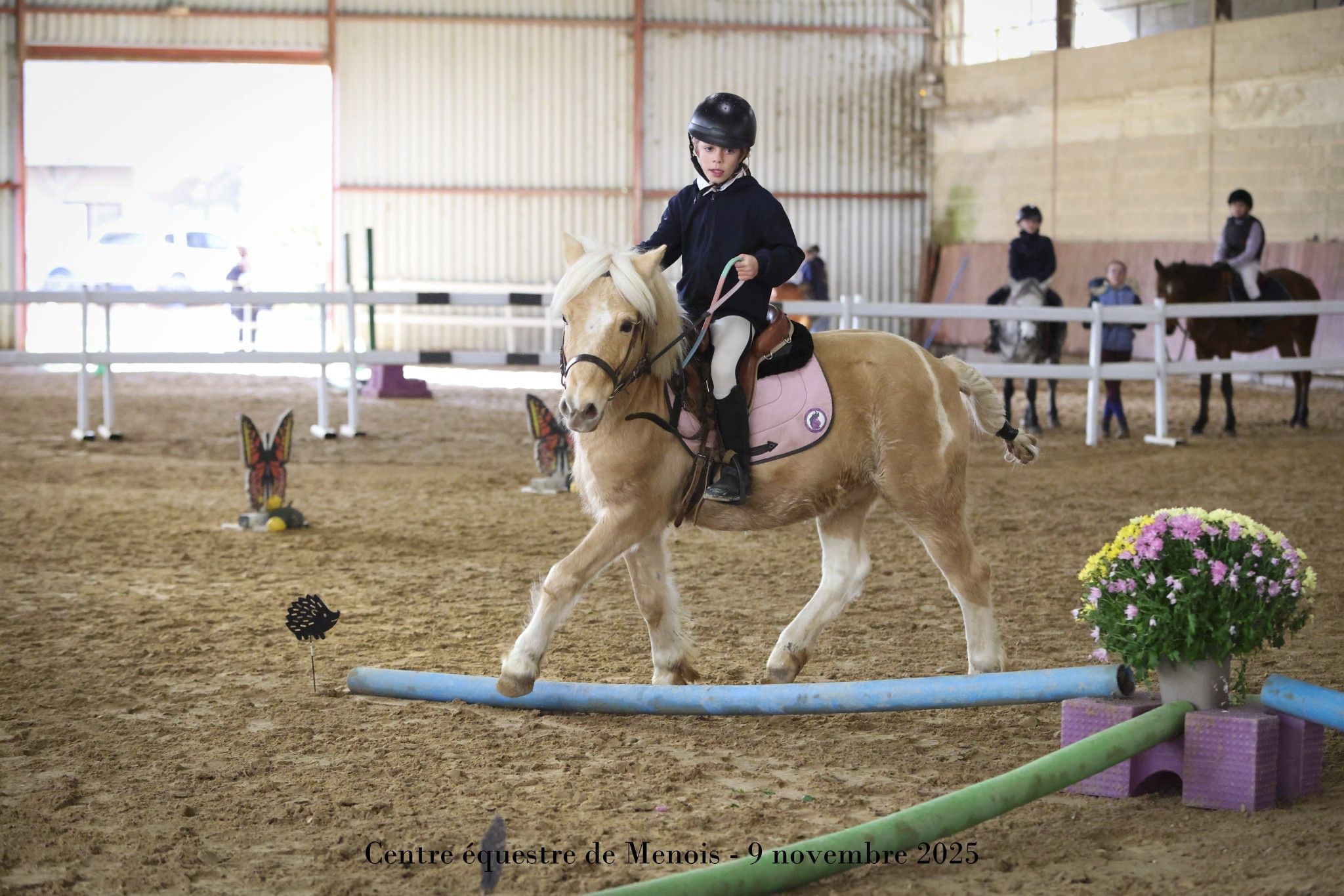 blockValue.e998ede6-2261-4730-acd7-024431b45351.images.3.img_alt